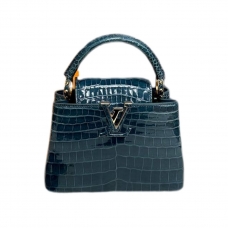 Сумка Louis Vuitton Capucines Mini